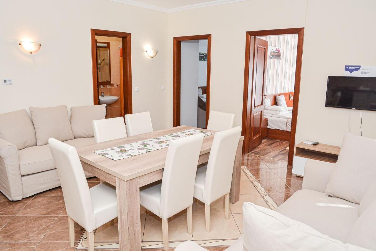 Apartman Otto Hajduszoboszlo Exterior photo