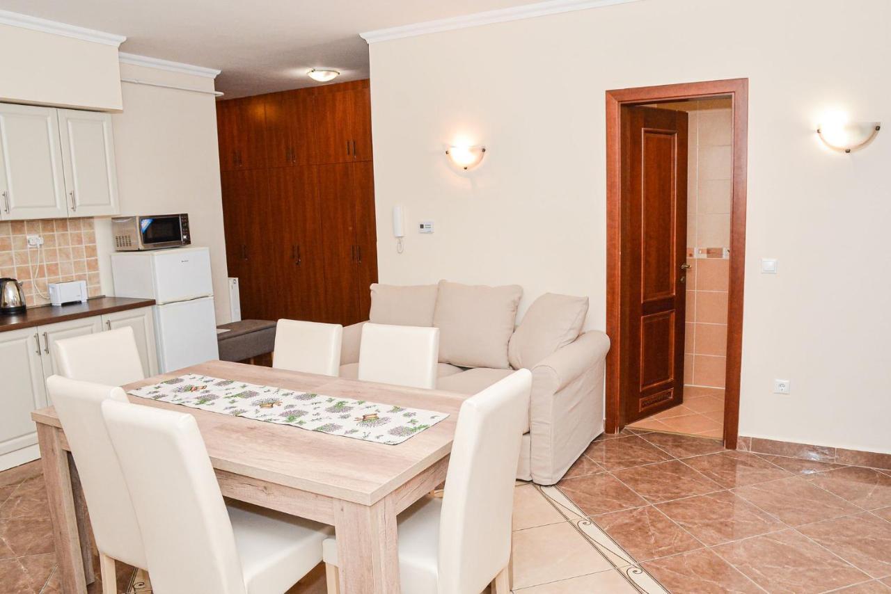 Apartman Otto Hajduszoboszlo Exterior photo