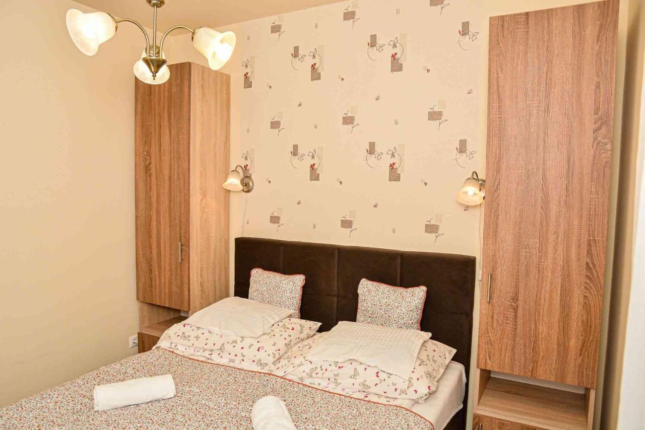 Apartman Otto Hajduszoboszlo Exterior photo