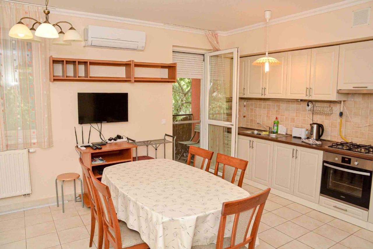 Apartman Otto Hajduszoboszlo Exterior photo