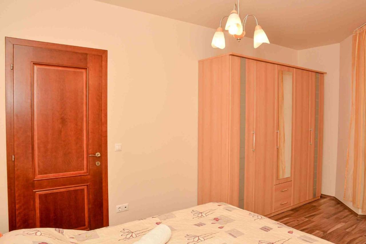 Apartman Otto Hajduszoboszlo Exterior photo