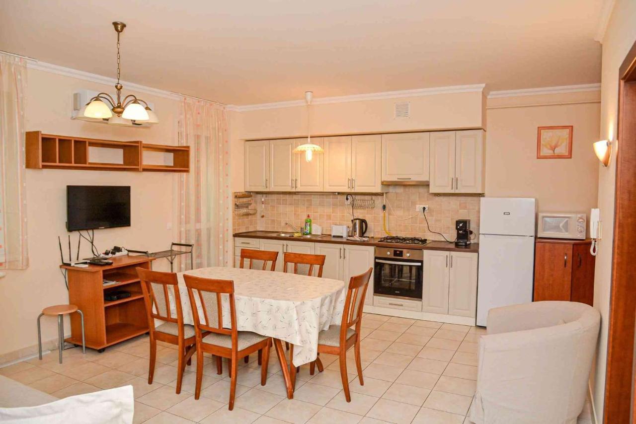 Apartman Otto Hajduszoboszlo Exterior photo